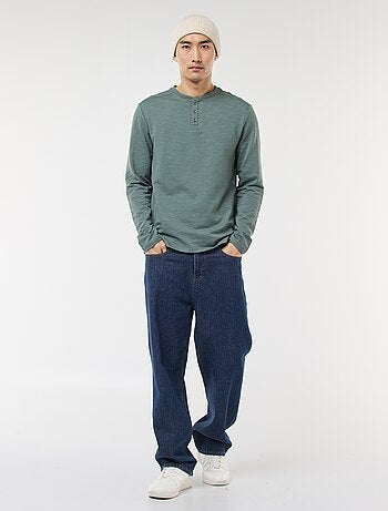 T-shirt a maniche lunghe con collo serafino