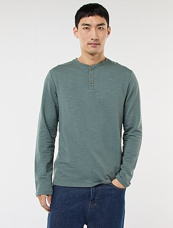 T-shirt a maniche lunghe con collo serafino