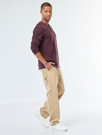 T-shirt a maniche lunghe con collo serafino