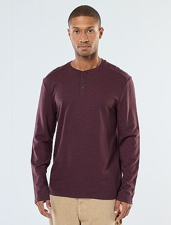 T-shirt a maniche lunghe con collo serafino