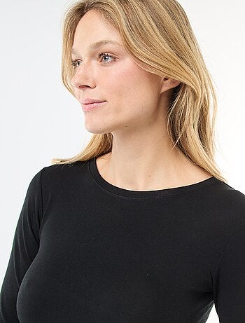 T-shirt a maniche lunghe con scollo rotondo