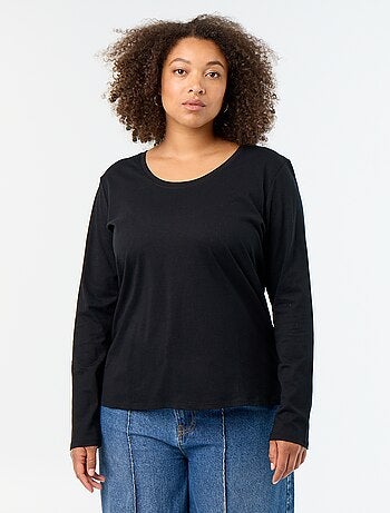T-shirt a maniche lunghe con scollo rotondo