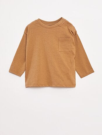 T-shirt a maniche lunghe e taschino sul petto