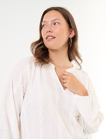 T-shirt a maniche lunghe in pizzo traforato