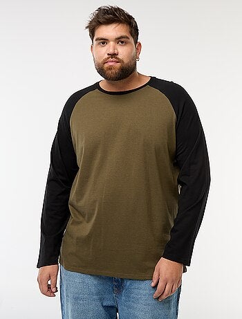 T-shirt a maniche lunghe raglan e collo rotondo