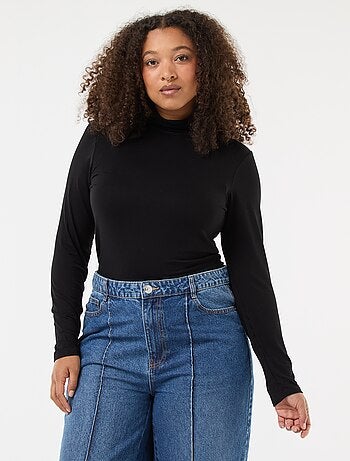 T-shirt a maniche lunghe tinta unita con collo alto