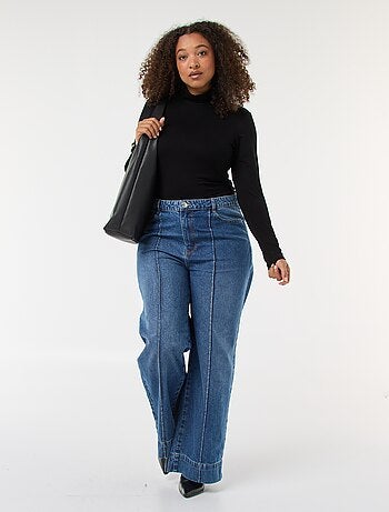 T-shirt a maniche lunghe tinta unita con collo alto