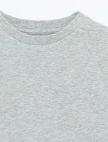 T-shirt a maniche lunghe tinta unita