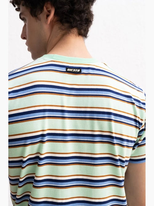 T-shirt a righe comfort fit con girocollo giesto - Kiabi