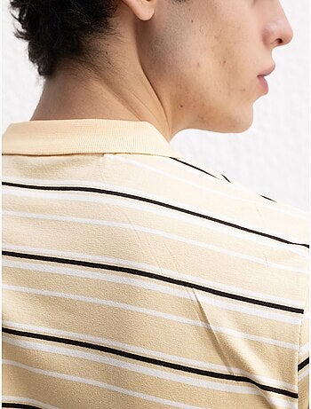 T-shirt a righe con colletto polo e bottoni giesto
