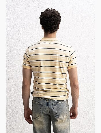 T-shirt a righe con colletto polo e bottoni giesto