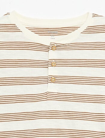 T-shirt a righe con collo alla tunisina