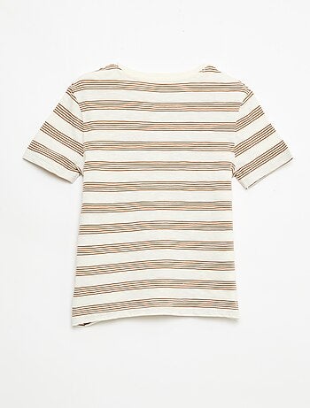 T-shirt a righe con collo alla tunisina