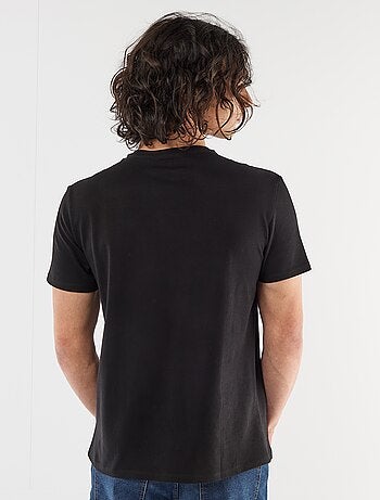 T-shirt a tinta unita a maniche corte con ricamo