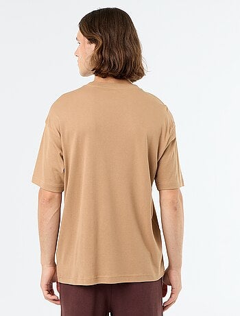T-shirt a tinta unita a maniche corte e girocollo