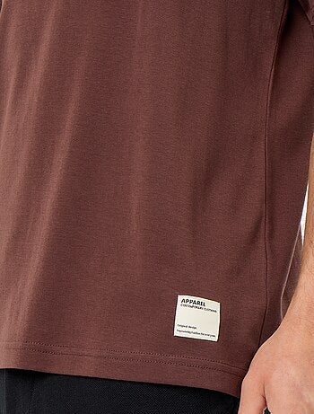 T-shirt a tinta unita a maniche corte e girocollo