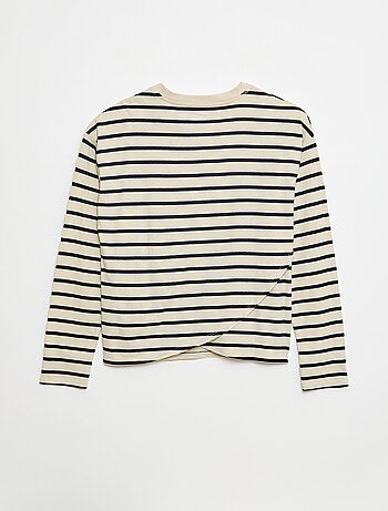 T-shirt alla marinara con spalla a strappo - collezione facile da indossare