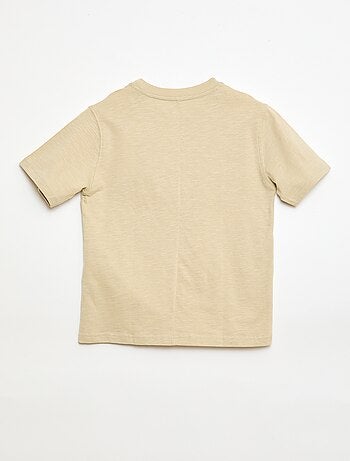 T-shirt ampia