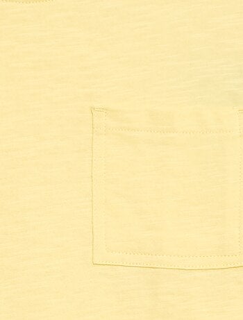 T-shirt ampia
