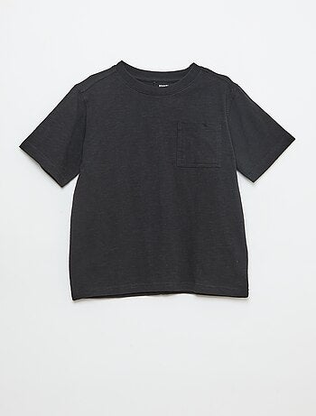 T-shirt ampia