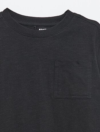 T-shirt ampia