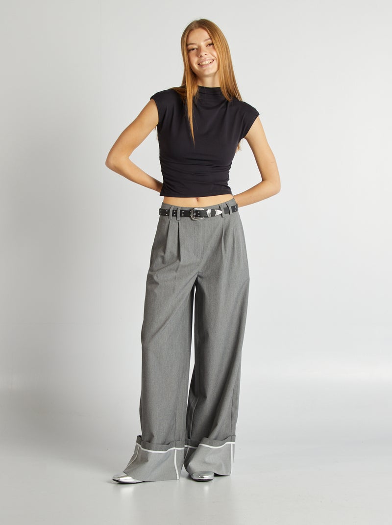 T-shirt arricciato sui lati nero - Kiabi