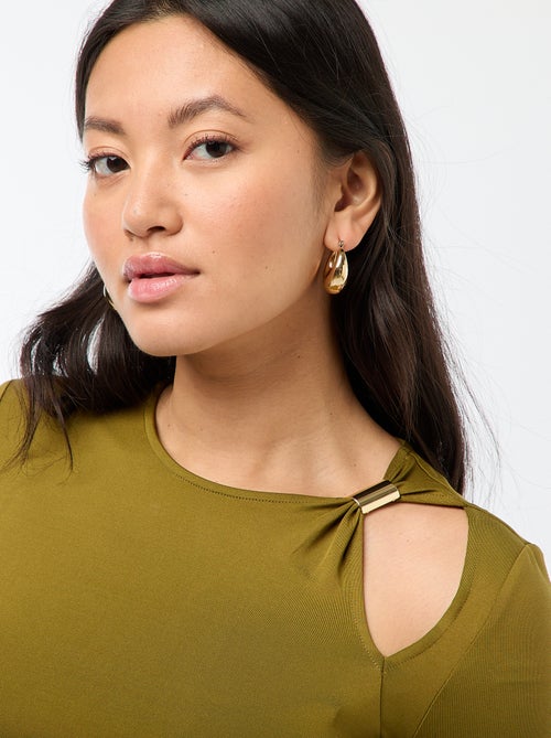 T-shirt avvitato con dettaglio dorato - Kiabi