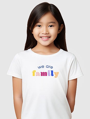 T-shirt bambino WE ARE FAMILY