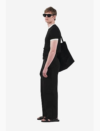 T-shirt basic a girocollo con bordatura a contrasto giesto