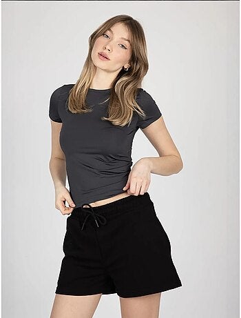 T-shirt basic a girocollo