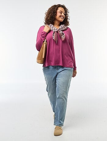 T-shirt basic con scollo a V e maniche a 3/4