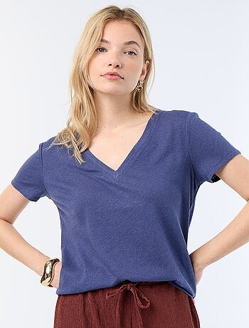 T-shirt basic a maniche corte con scollo a V