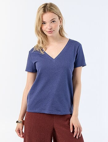 T-shirt basic a maniche corte con scollo a V