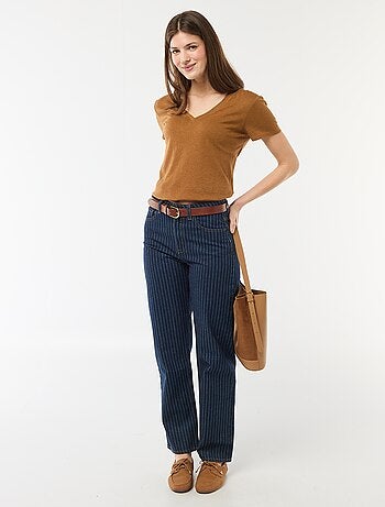 T-shirt basic a maniche corte con scollo a V