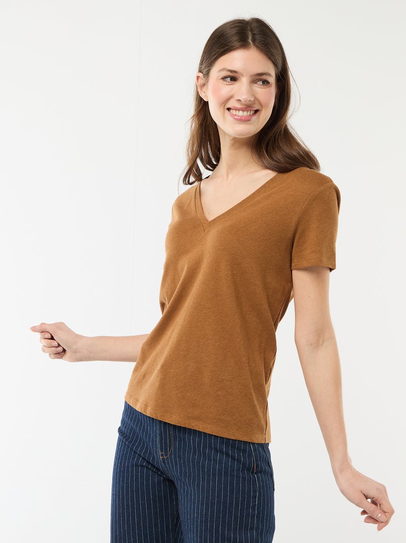 T-shirt basic a maniche corte con scollo a V Marrone - Kiabi