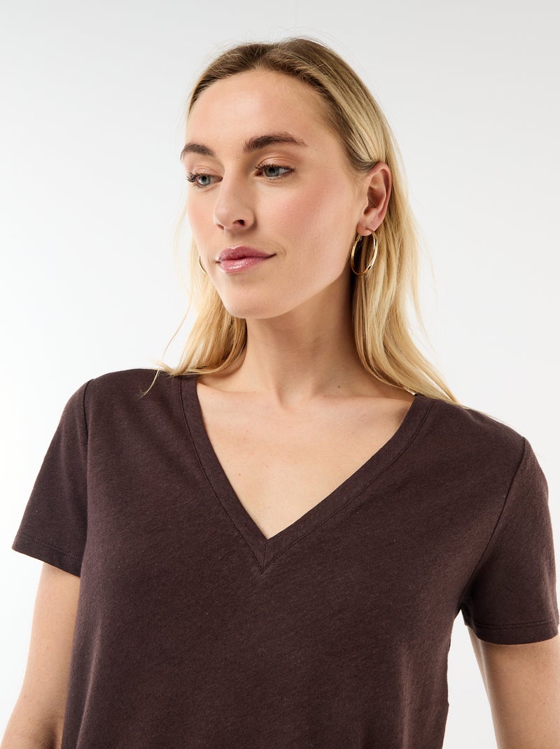 T-shirt basic a maniche corte con scollo a V Marrone - Kiabi