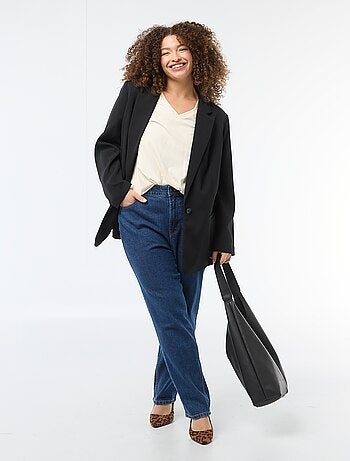 T-shirt basic a maniche corte e scollo a V