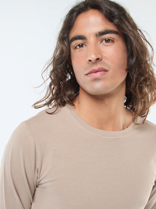 T-shirt basic a maniche lunghe e collo rotondo - Kiabi