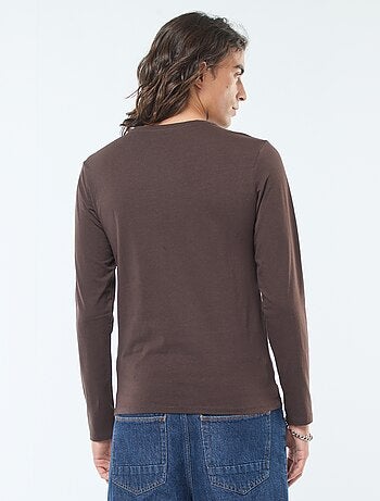 T-shirt basic a maniche lunghe e girocollo