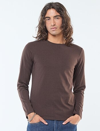 T-shirt basic a maniche lunghe e girocollo