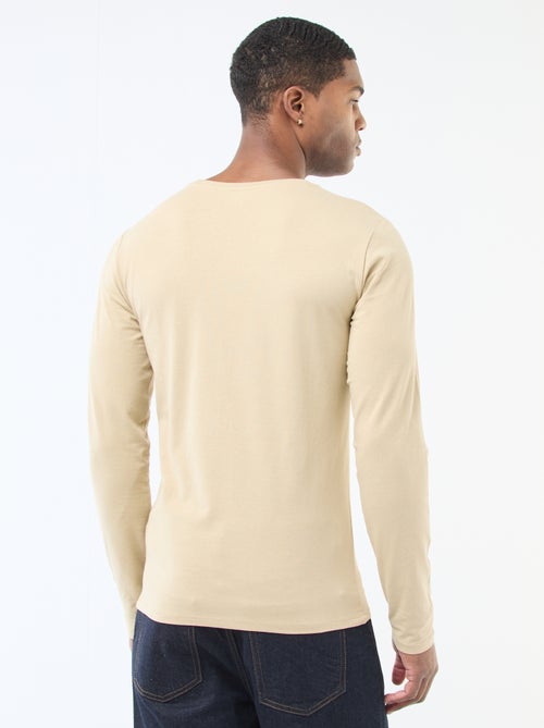 T-shirt basic a maniche lunghe e girocollo - Kiabi