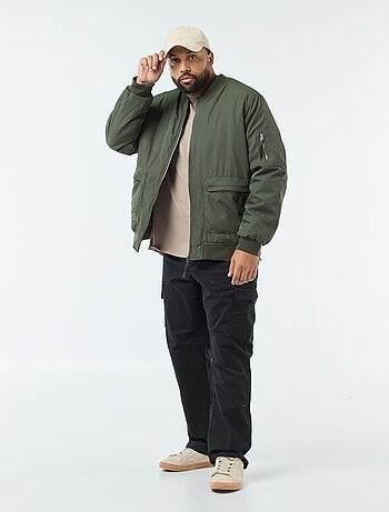 T-shirt basic a maniche lunghe e girocollo