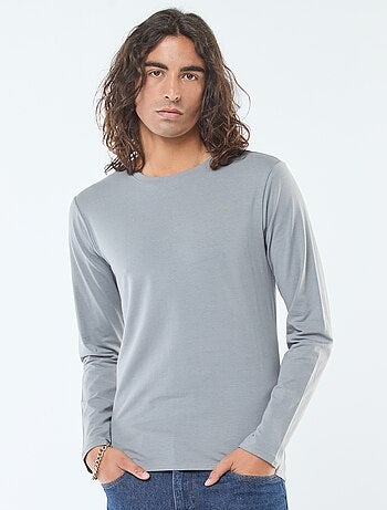 T-shirt basic a maniche lunghe e girocollo