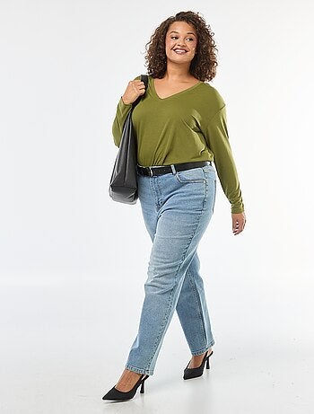 T-shirt basic con scollo a V e maniche a 3/4