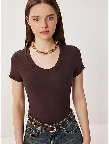 T-shirt basic con scollo a v slim fit istanbul