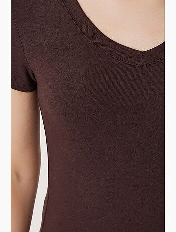 T-shirt basic con scollo a v slim fit istanbul