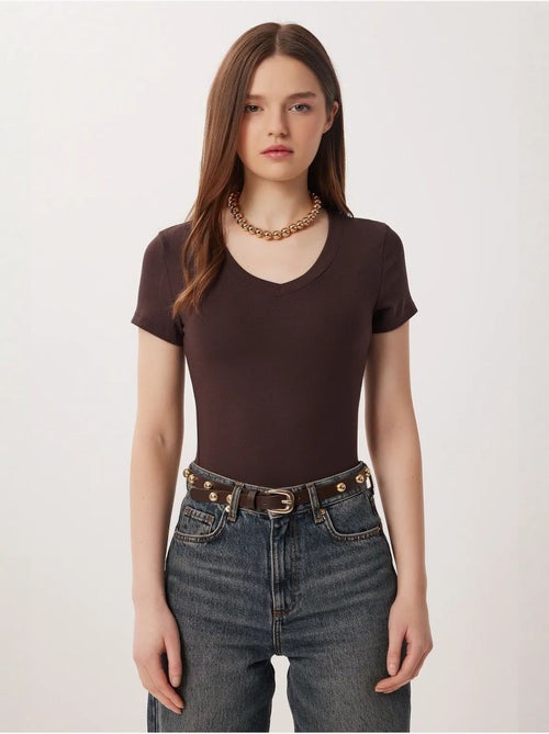 T-shirt basic con scollo a v slim fit istanbul - Kiabi T-shirt basic con scollo a v slim fit istanbul - Kiabi
