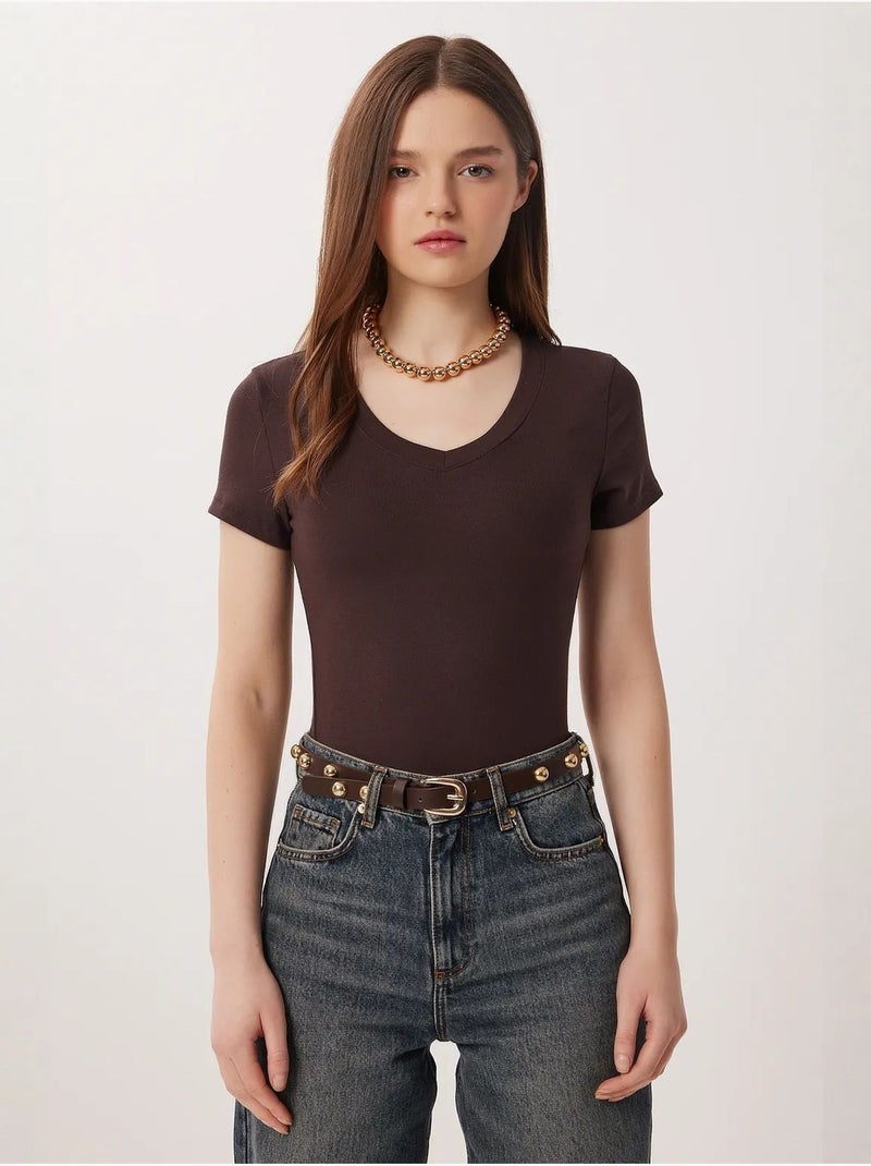 T-shirt basic con scollo a v slim fit istanbul Marrone cioccolato - Kiabi