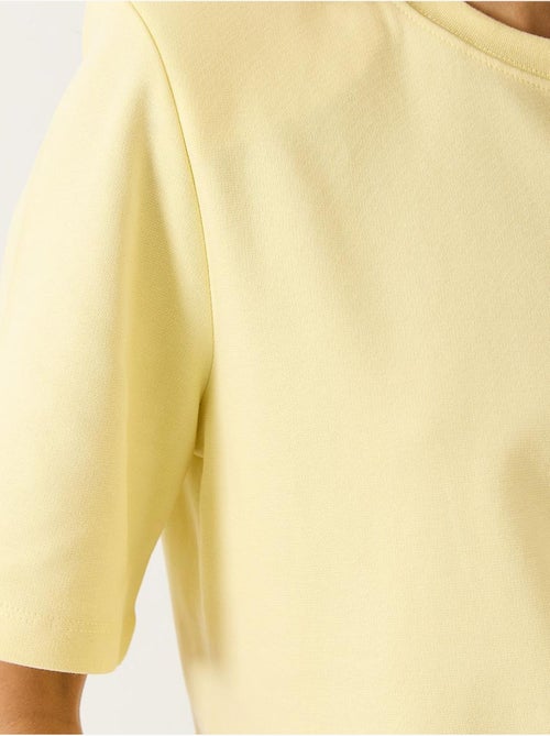 T-shirt basic imbottita in cotone con scollo rotondo lucci - Kiabi T-shirt basic imbottita in cotone con scollo rotondo lucci - Kiabi
