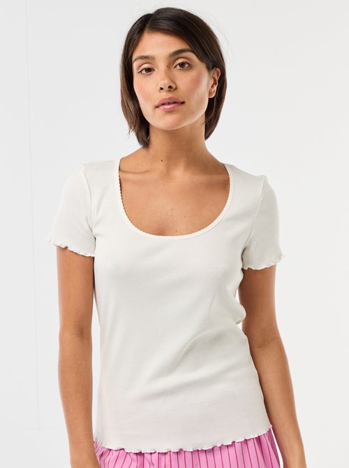 T-shirt basic in maglia a costine a maniche corte - Kiabi